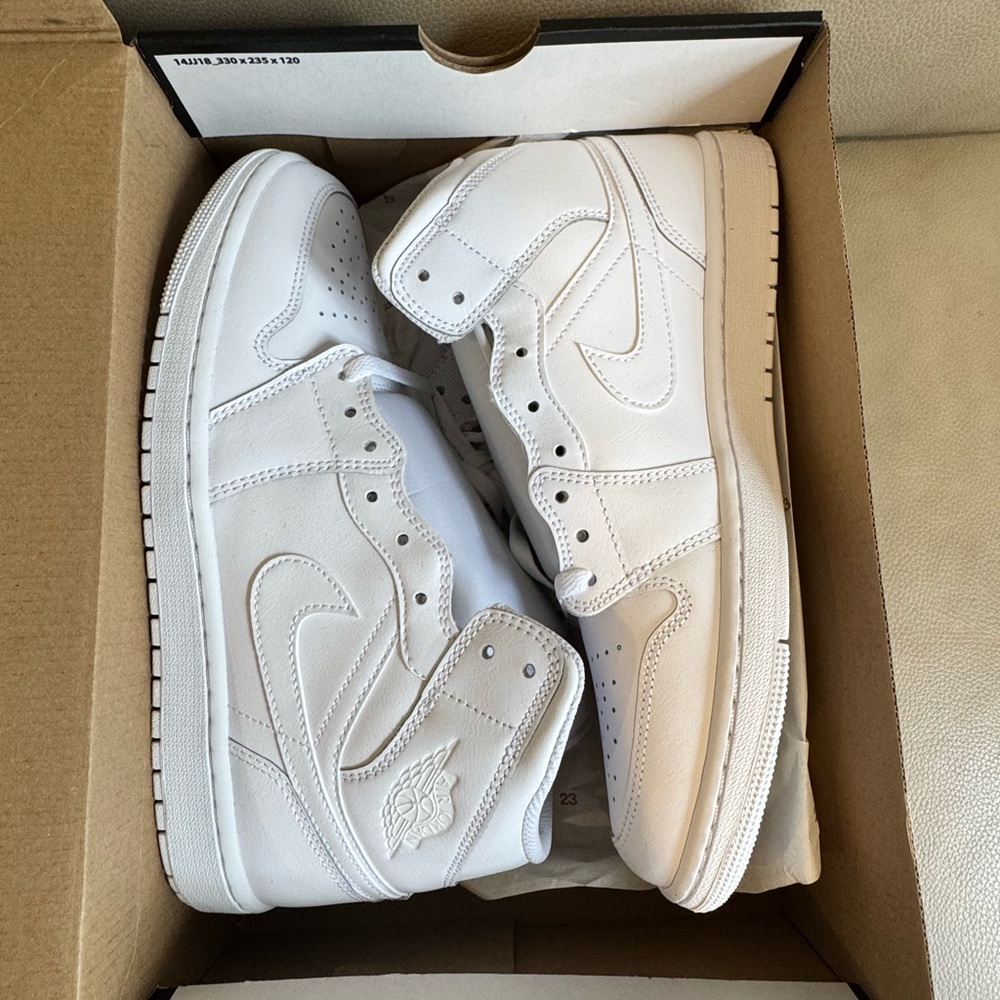 Nike Air Jordan 1 Mid